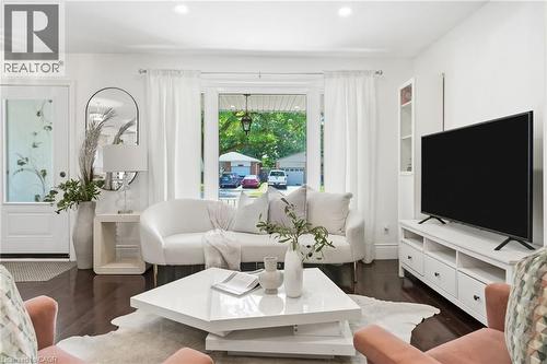 3411 Lansdown Drive, Burlington, ON 