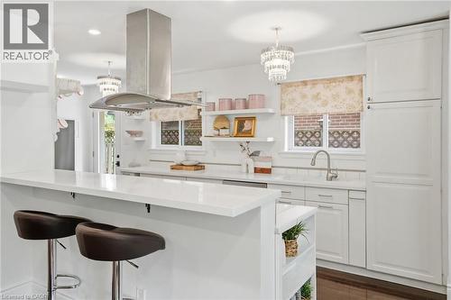 3411 Lansdown Drive, Burlington, ON 