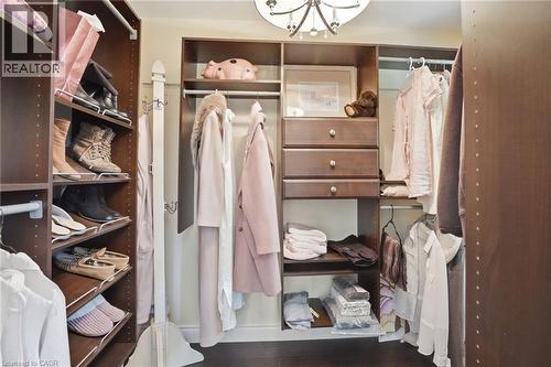 3411 Lansdown Drive, Burlington, ON 