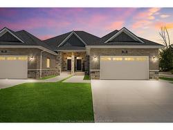 72 Redwood Avenue  Cottam, ON N0R 1B0