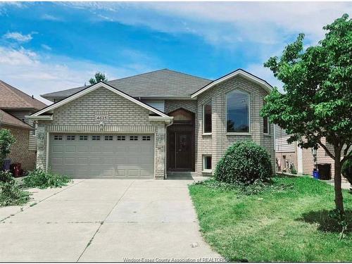 Lower-4625 Bunker Avenue, Windsor, ON 