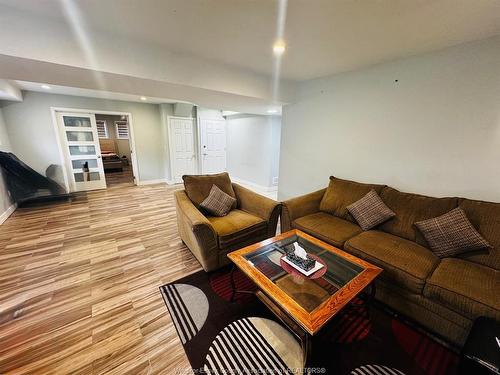 Lower-4625 Bunker Avenue, Windsor, ON 