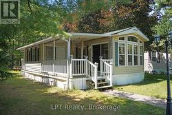 M44 - 13 SOUTHLINE AVENUE Huron-Kinloss, ON N0G 2B0