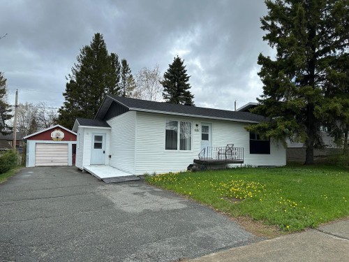 412 Av. Laliberté  Rouyn-Noranda, QC J9X 5L8