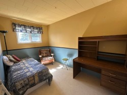 Bedroom - 