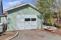 Garage - 