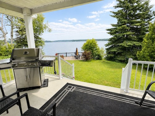 Balcon - 127 Ch. Des Scouts, Val-D'Or, QC - Outdoor With Body Of Water With Deck Patio Veranda With Exterior