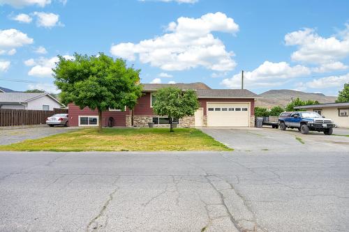2270 Young Avenue  Kamloops, BC V2B 4M6