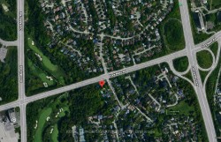 10 Silverdale Crescent  Toronto, ON M3A 3H1