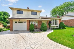 7 Elizabeth Court  Hamilton, ON L8S 2P5