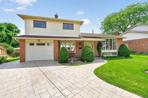 7 Elizabeth Court, Hamilton, ON - Outdoor