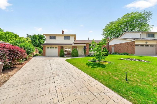 7 Elizabeth Court, Hamilton, ON - Outdoor