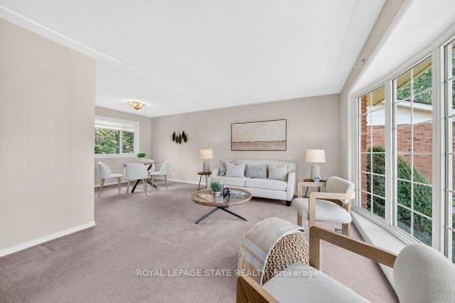 7 Elizabeth Court, Hamilton, ON 