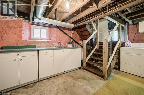6 Tweed Street, Waterloo, ON - Indoor Photo Showing Other Room