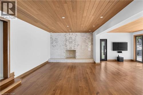 90 Oaklands Park Court, Burlington, ON - Indoor With Fireplace