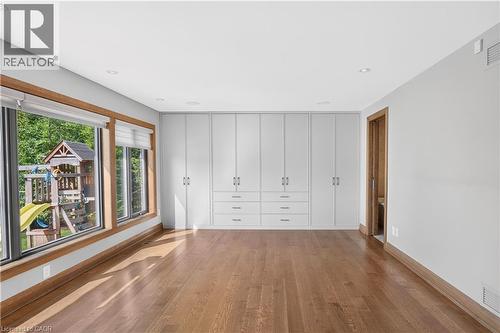 90 Oaklands Park Court, Burlington, ON - Indoor Photo Showing Other Room