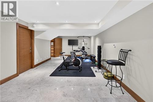 90 Oaklands Park Court, Burlington, ON - Indoor
