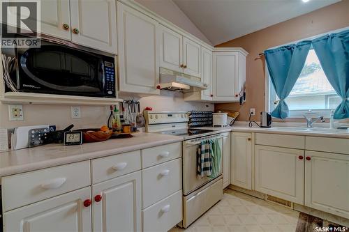 1340 Connaught Street, Regina, SK 