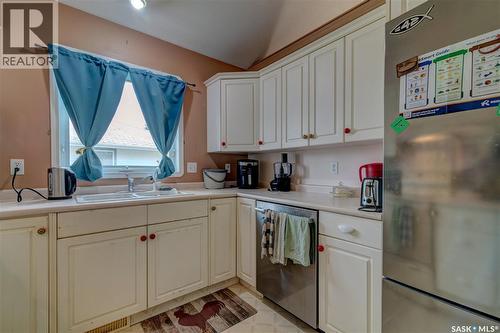 1340 Connaught Street, Regina, SK 