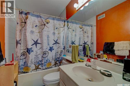 1340 Connaught Street, Regina, SK 