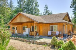 3171 Decourcy Dr Nanaimo, BC V9G 1E2