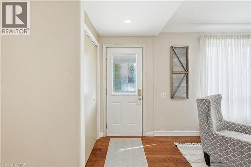 35 Chatham Street, Hamilton, ON - Indoor Photo Showing Other Room