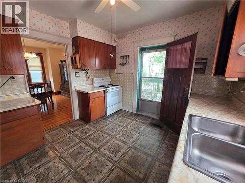 20 Fairview Avenue, Kitchener, ON 