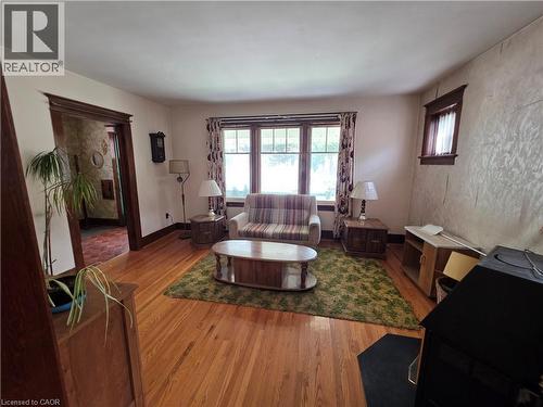 20 Fairview Avenue, Kitchener, ON 