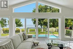 53 BEACHVIEW DRIVE St. Catharines (Lakeshore), ON L2N 3W4