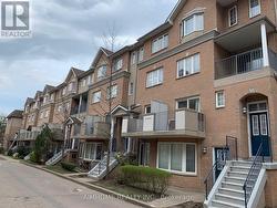 1530 - 28 SOMMERSET WAY Toronto, ON M2N 6W7
