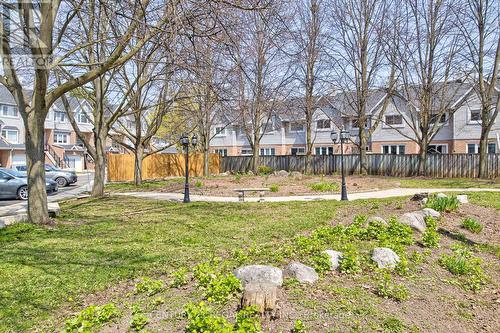 15 - 310 Christopher Drive, Cambridge, ON 