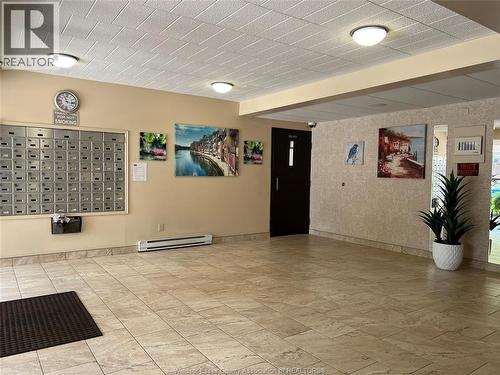 6563 THORNBERRY , Windsor, Ontario N8T 3A6 4
