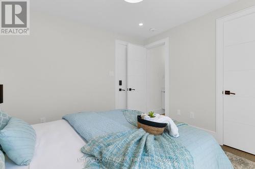 46 Sunnypoint Crescent, Toronto, ON 