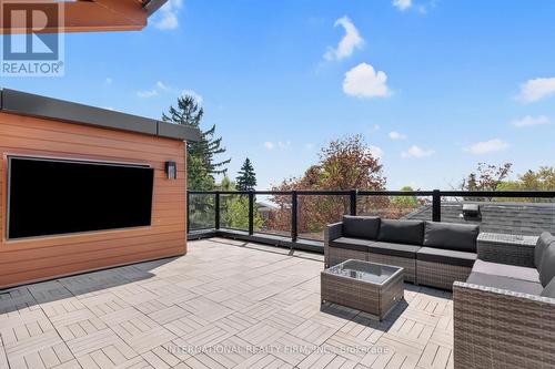 46 Sunnypoint Crescent, Toronto, ON 