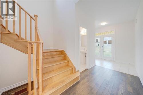 52 Explorer Way, Thorold, ON 