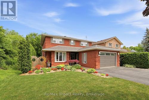 293 BLUE HERON DRIVE  Oshawa (Eastdale), ON L1G 6X7