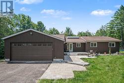 105 IRONWOOD COURT  Ottawa, ON K0A 1T0