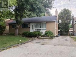 BSMT - 93 CARTIER CRESCENT Richmond Hill, ON L4C 2N3