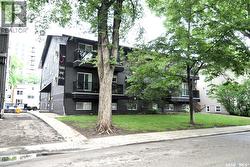 8 441 4TH AVENUE N  Saskatoon, SK S7K 2M4