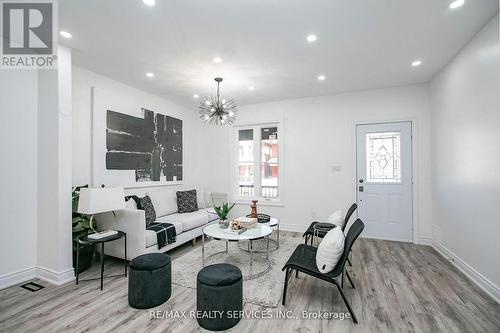 20 Somerset Avenue, Hamilton, ON 