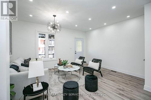 20 Somerset Avenue, Hamilton, ON 