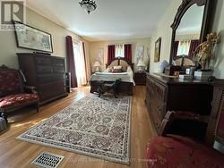 Primary bedroom - 