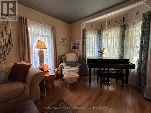 Living Room - 36 Brouse Drive E, South Dundas, ON 