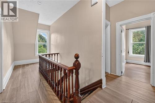 44 Sims Lock Road, Caledonia, ON 