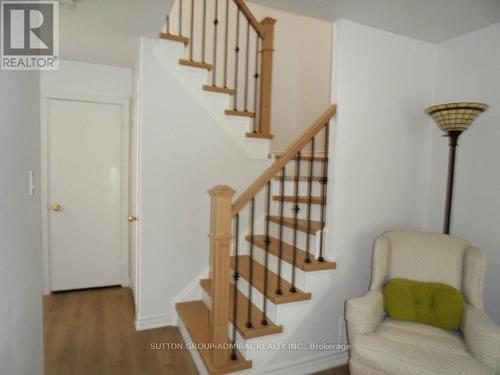 65 Delaney Crescent, Barrie, ON 