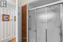Walk in shower - 