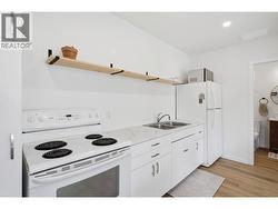 Suite kitchen - 