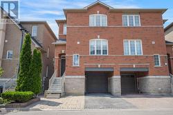 15 - 7155 MAGISTRATE TERRACE  Mississauga, ON L5W 1Y9