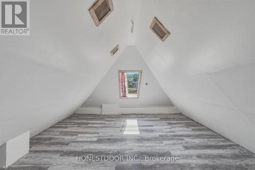 42 Nightingale Street, Hamilton, ON 