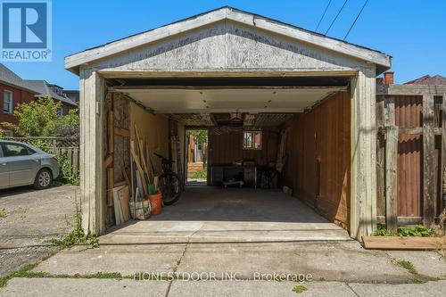 42 Nightingale Street, Hamilton, ON 